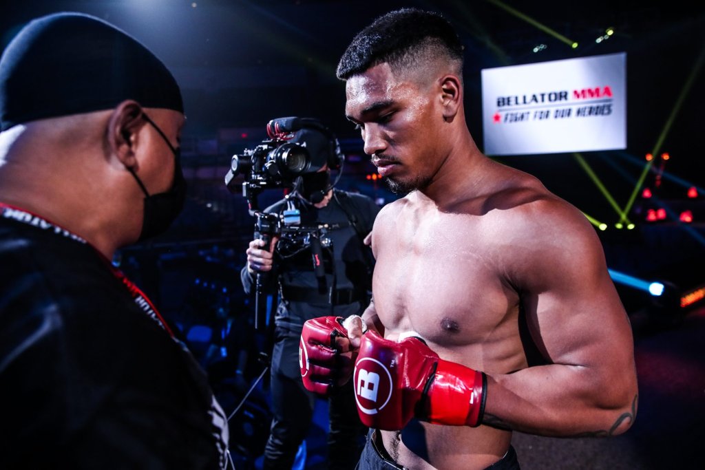 Makoa Cooper Bellator 279