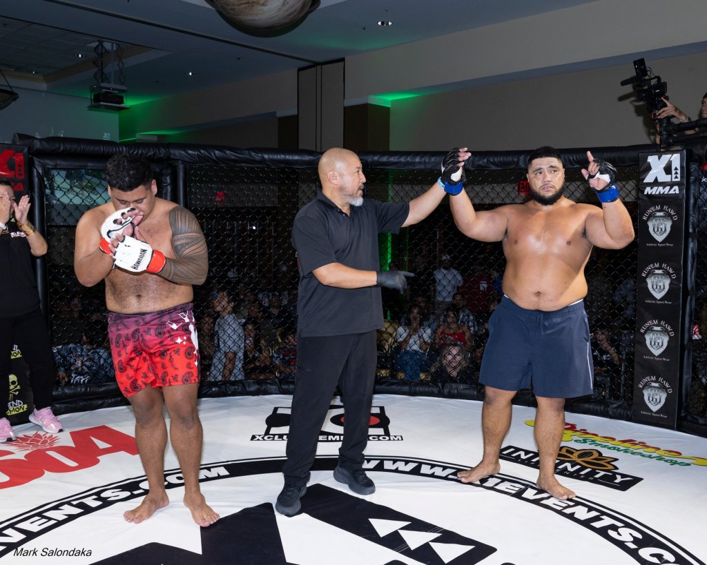 Co-Main – Heavyweight 265
Tua Lupe-Faitele (Freelance – Oahu)
def. Niko Tuaefe (Freelance – Big Island)
— Ref Stoppage R1 (0:35)