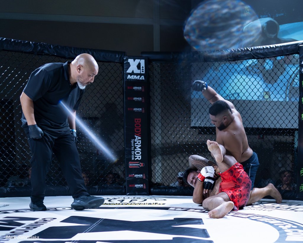 Co-Main – Heavyweight 265
Tua Lupe-Faitele (Freelance – Oahu)
def. Niko Tuaefe (Freelance – Big Island)
— Ref Stoppage R1 (0:35)