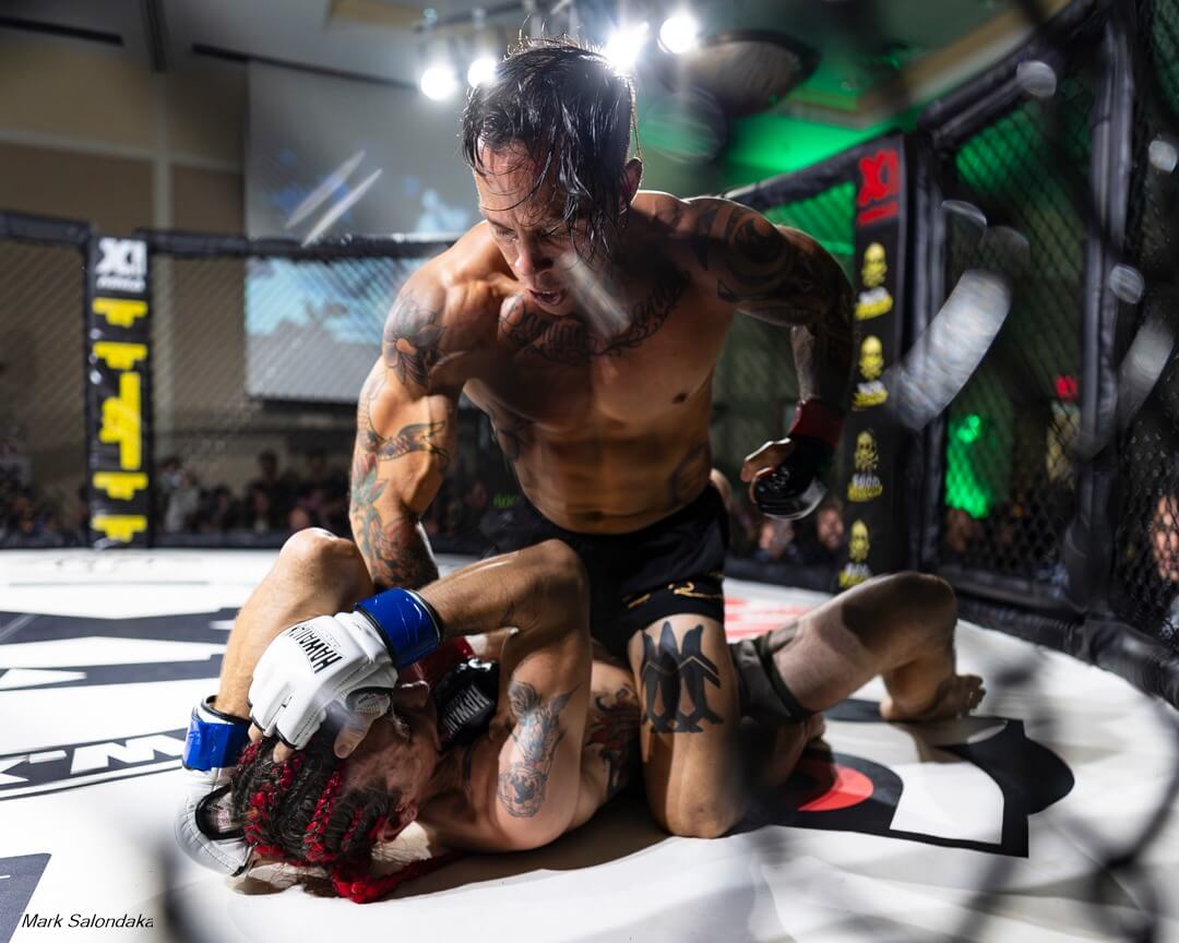 Matt Comeau dominated Calob Ramirez